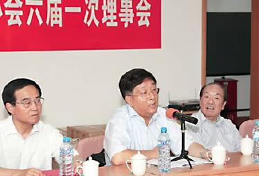 朱域弢当选上海仪器仪表行业第六届理事会理事长 朱域弢当选上海仪器仪表行业第六届理事会理事长